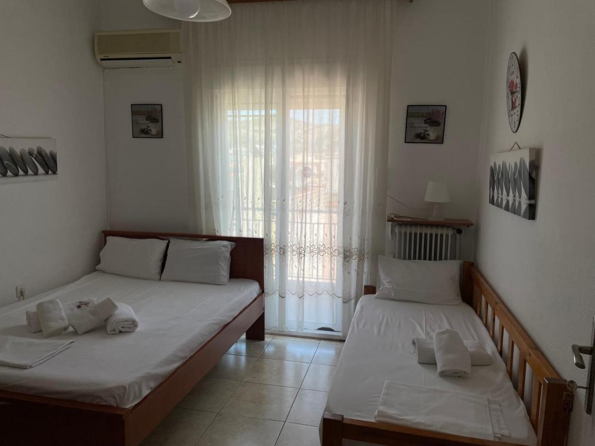 Nikos Rooms เนอาเปรามอส ภายนอก รูปภาพ